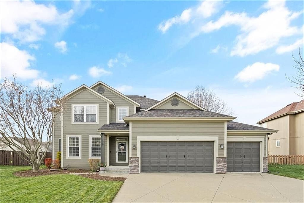 2508 SW Valley Ridge Ln, Lees Summit, MO 64082 Zillow
