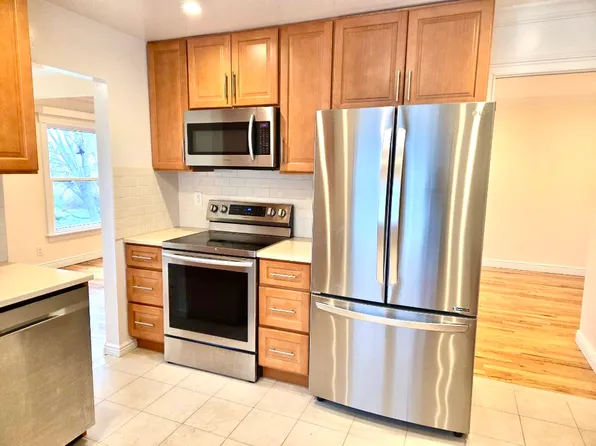 (undisclosed Address), Bayside, NY 11360