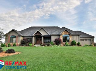 2515 S 154th St, Walton, NE 68461