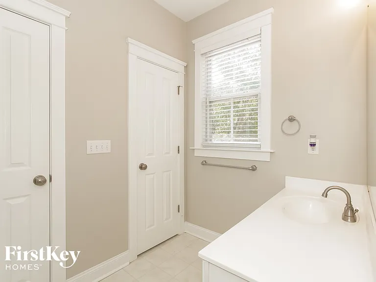 15104 Norman View Ln — Photo 10