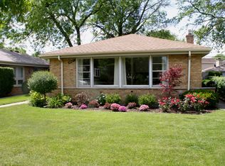 4447 Church St, Skokie, IL