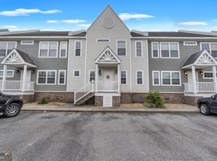 4988 Burkhalter Rd APT 202, Statesboro, GA 30458