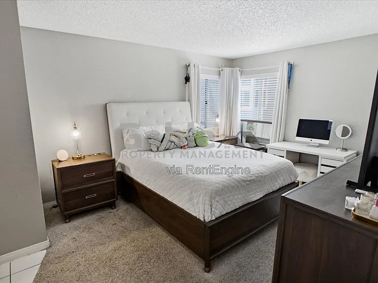 26956 Flo Ln #337 — Photo 8