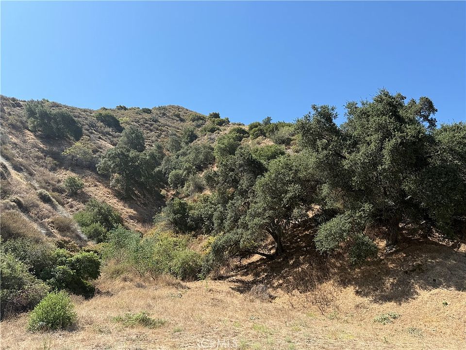 2nd image of 9040 La Tuna Canyon Rd #22
