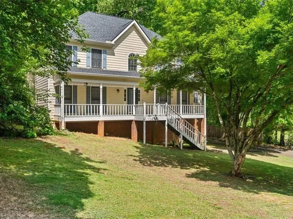 2407 Woodbridge Dr, Marietta, GA 30066