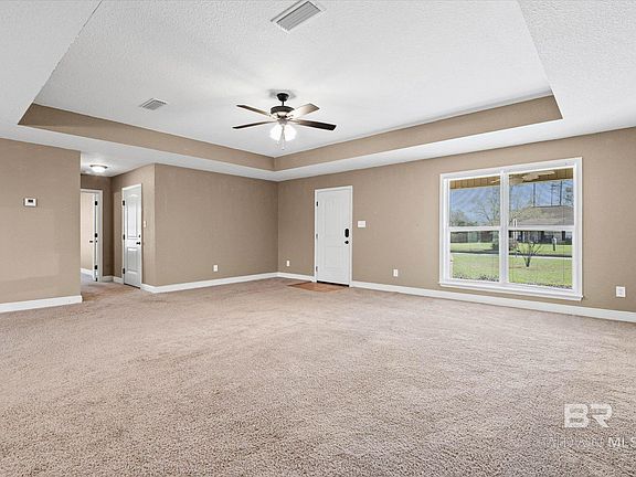 4th image of 101 Washington Blvd