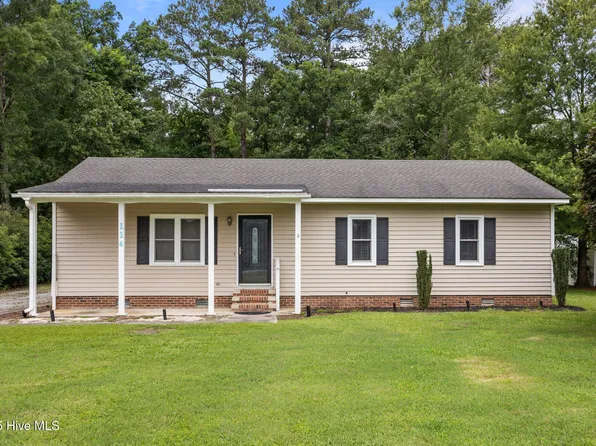 114 Maid Marian Lane, Washington, NC 27889