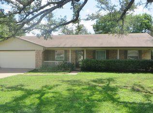 103 Spanish Oak Cir, Georgetown, TX 78628