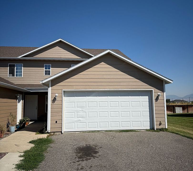 1st image of 1017 N River Rock Dr