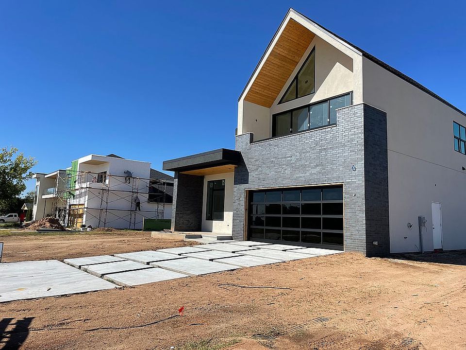 2nd image of 809 NW 68th St