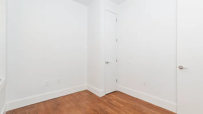 Rented by Nooklyn NYC LLC | media 28