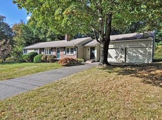 12 Westview Rd, Medfield, MA 02052