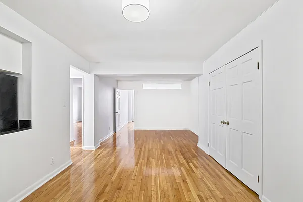 Rented by Corcoran | media 2