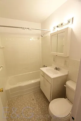 Rented by E and G Realty Group | media 14