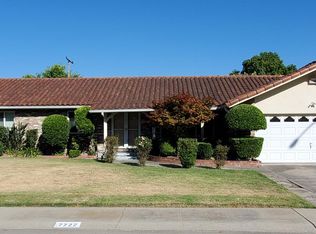 7722 Woodside Dr, Stockton, CA 95207