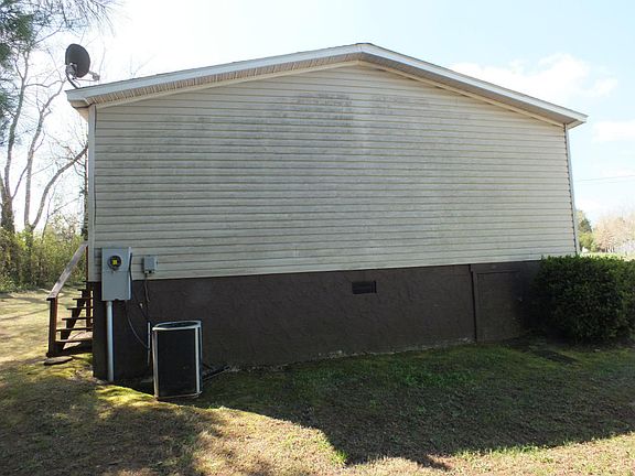 3rd image of 117 Kailee Ln