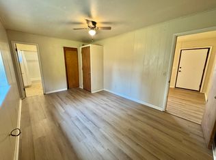 2001 E Downing St #2, Tahlequah, OK 74464