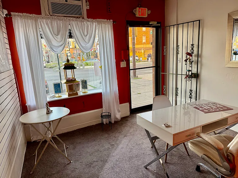 1545 W Passyunk Ave #1 — Photo 8