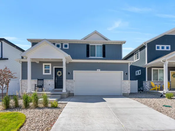 127 E Arcade Dr, Saratoga Springs, UT 84045