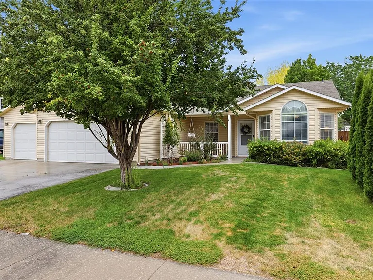 4266 S Fruithill Pl — Photo 38