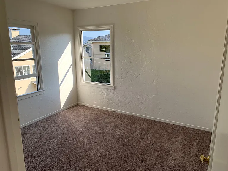 221 Anita St — Photo 8