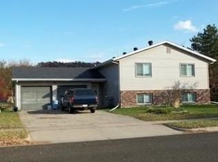 1012 10th Ave N, Onalaska, WI 54650