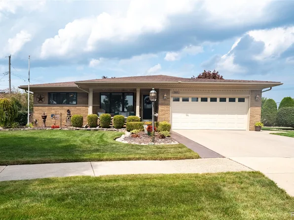 29401 Bon Mar Dr, Warren, MI 48088