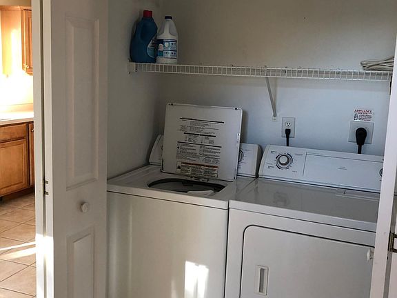 2nd image of 30 Sea St