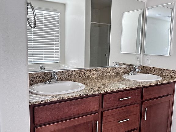 3rd image of 6624 Breakwater Reef St