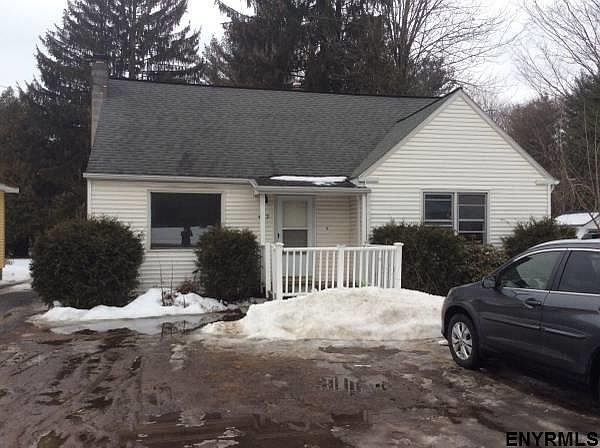 1st image of 483 Maple Ave