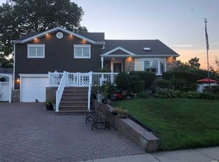 39 Walter Ave, Massapequa, NY 11758
