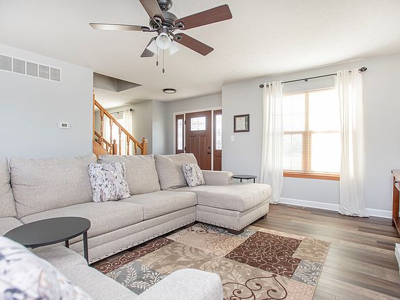 5th image of 5342 Lacy Way