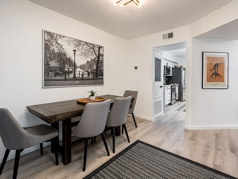 5209 N 24th St #205 — Photo 5