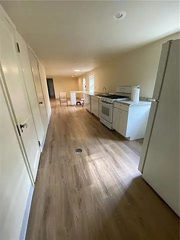 1109 State St #A — Photo 6