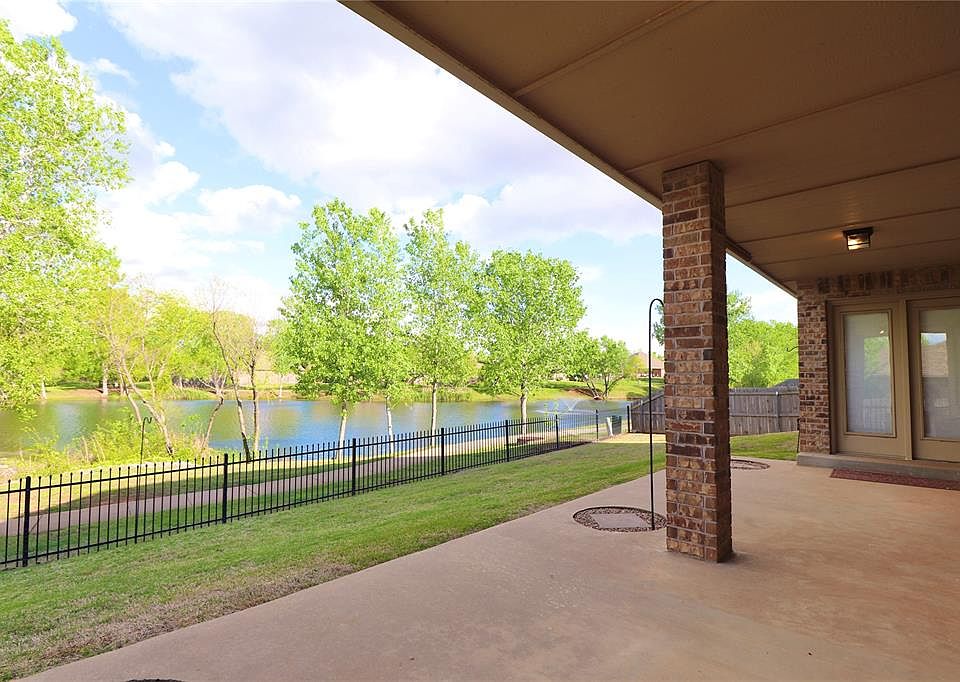 1st image of 109 Horizon View Ct