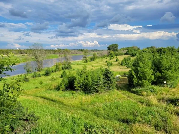 Elder Dr, Algoma, WI 54201