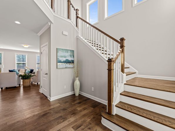1046 Covered Bridge Trl, Chapel Hill, NC 27517