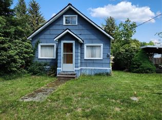 101 8th St, Morton, WA 98356