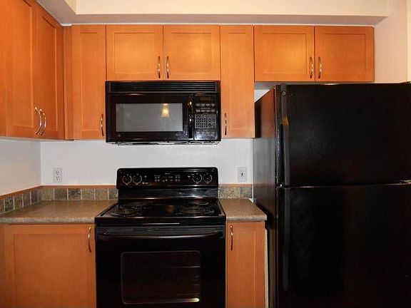 Fully-Applianced Kitchen