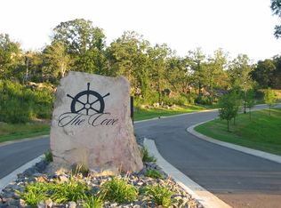 949 Cove Ct NW, Sauk Rapids, MN 56379