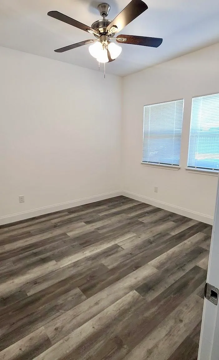 3 bed, 1305 sqft, $1,525 — Photo 4