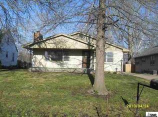 2417 SE Maryland Ave, Topeka, KS 66605