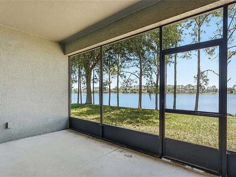 2217 Crosston Cir — Photo 27