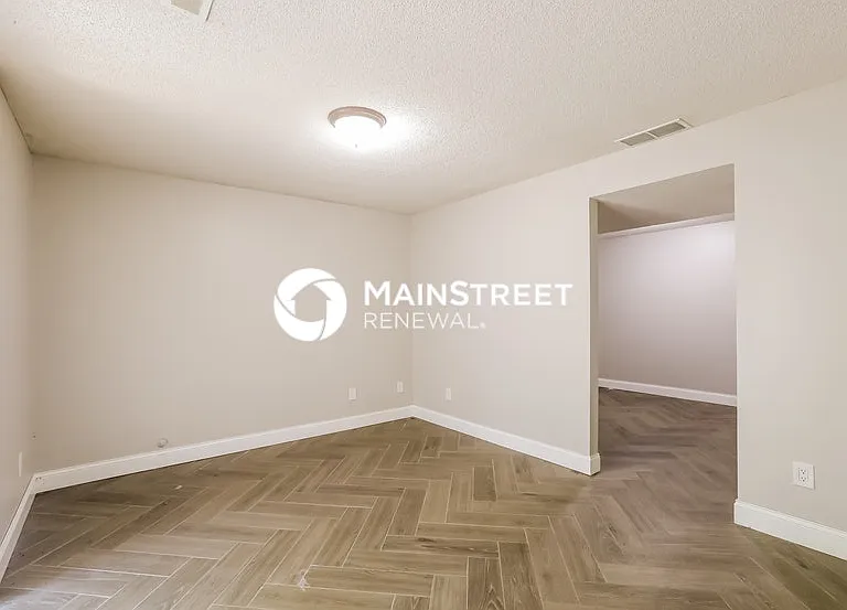 1456 NW Foxboro Rd — Photo 14