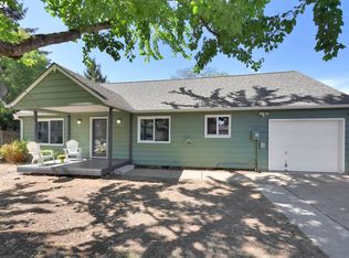 320 N Grove Ct, Eugene, OR 97404