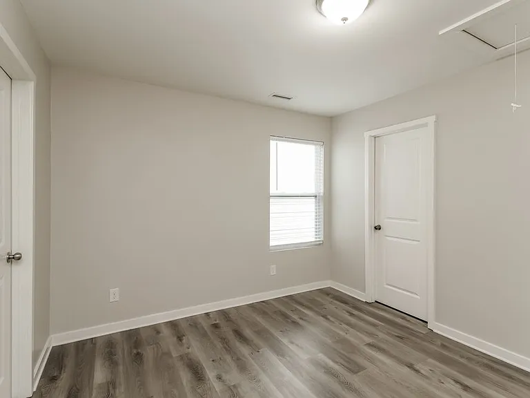 1048 Joselynn Dr — Photo 14
