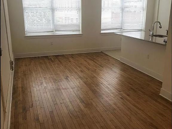 2nd image of 613 N Lombardy St #103