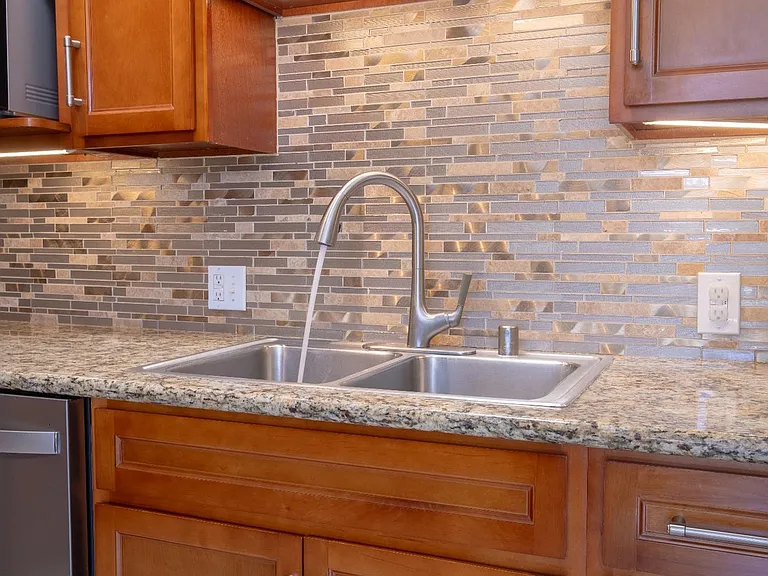 4671 River College Dr — Photo 6