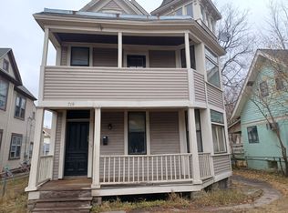 719 Edmund Ave W, Saint Paul, MN 55104