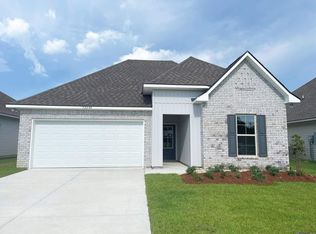 32644 Flower Tree Ct, Walker, LA 70785